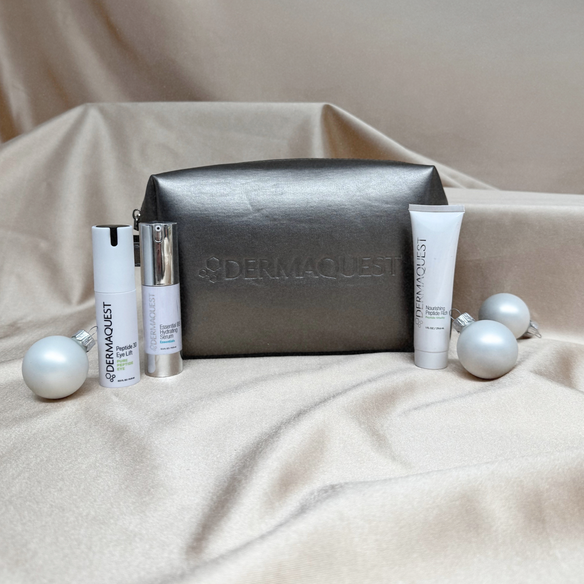 Dermaquest - Holiday Bliss - Niezastąpiony zestaw o działaniu anti-aging