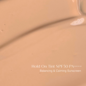 Hold On Tint SPF50+ PA++++ Balancing & Calming Sunscreen 50 ml Med Melano
